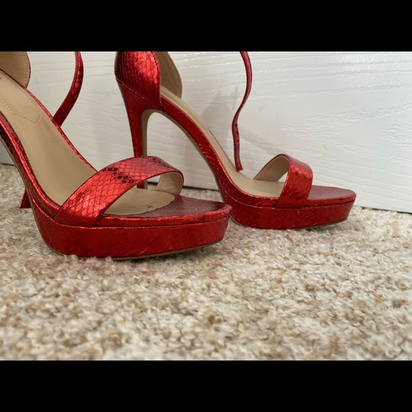 Aldo red heels - Picture 4 of 4